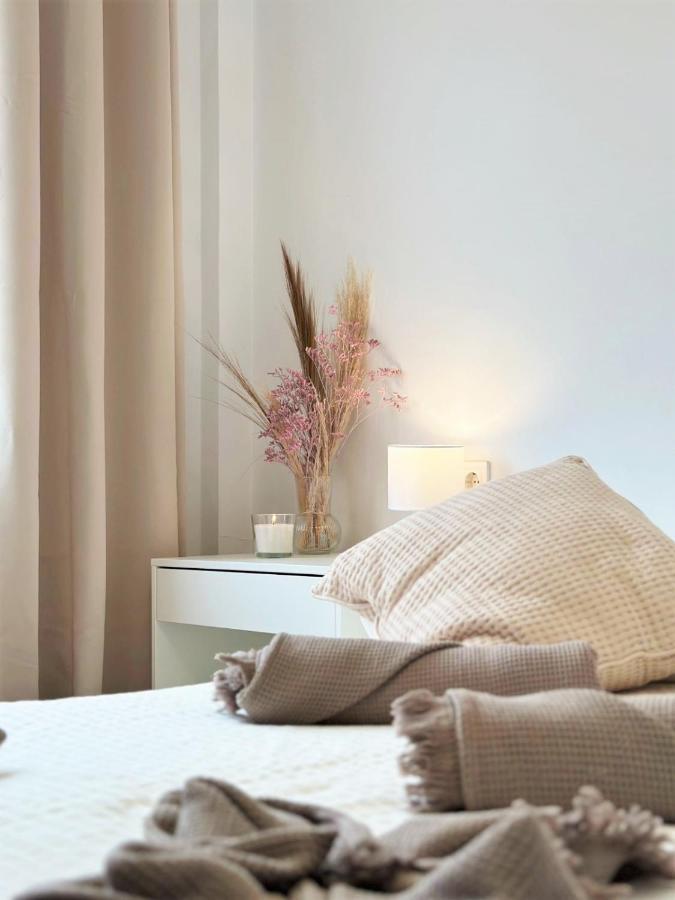 Your Sunny & Spacious Portview Home Valenza Esterno foto