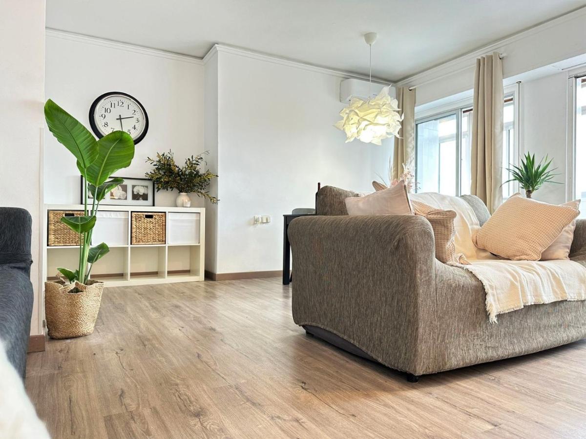 Your Sunny & Spacious Portview Home Valenza Esterno foto