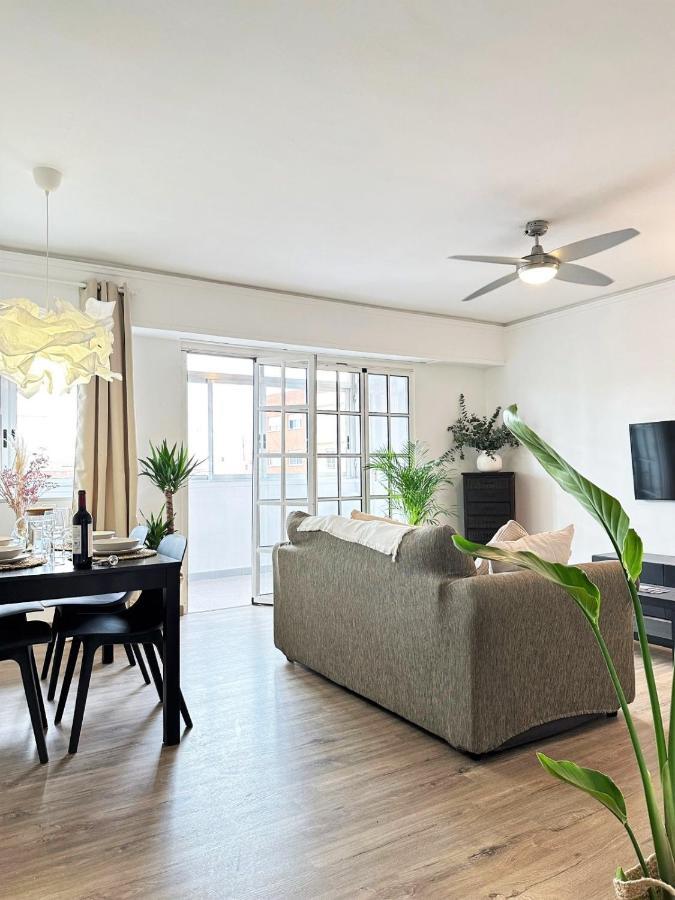 Your Sunny & Spacious Portview Home Valenza Esterno foto