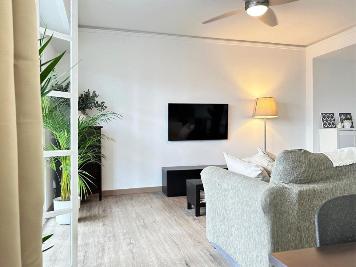 Your Sunny & Spacious Portview Home Valenza Esterno foto